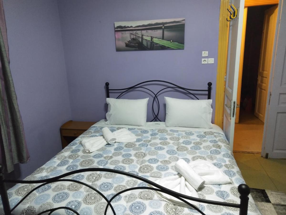 Pinguino Hostel Athén Kültér fotó